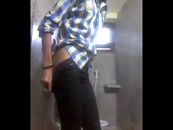 Indian Hot Teen Taking Her Trouser Off In Bathroom
