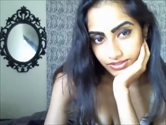 Indian GF Nisha On Live Cam Show Video